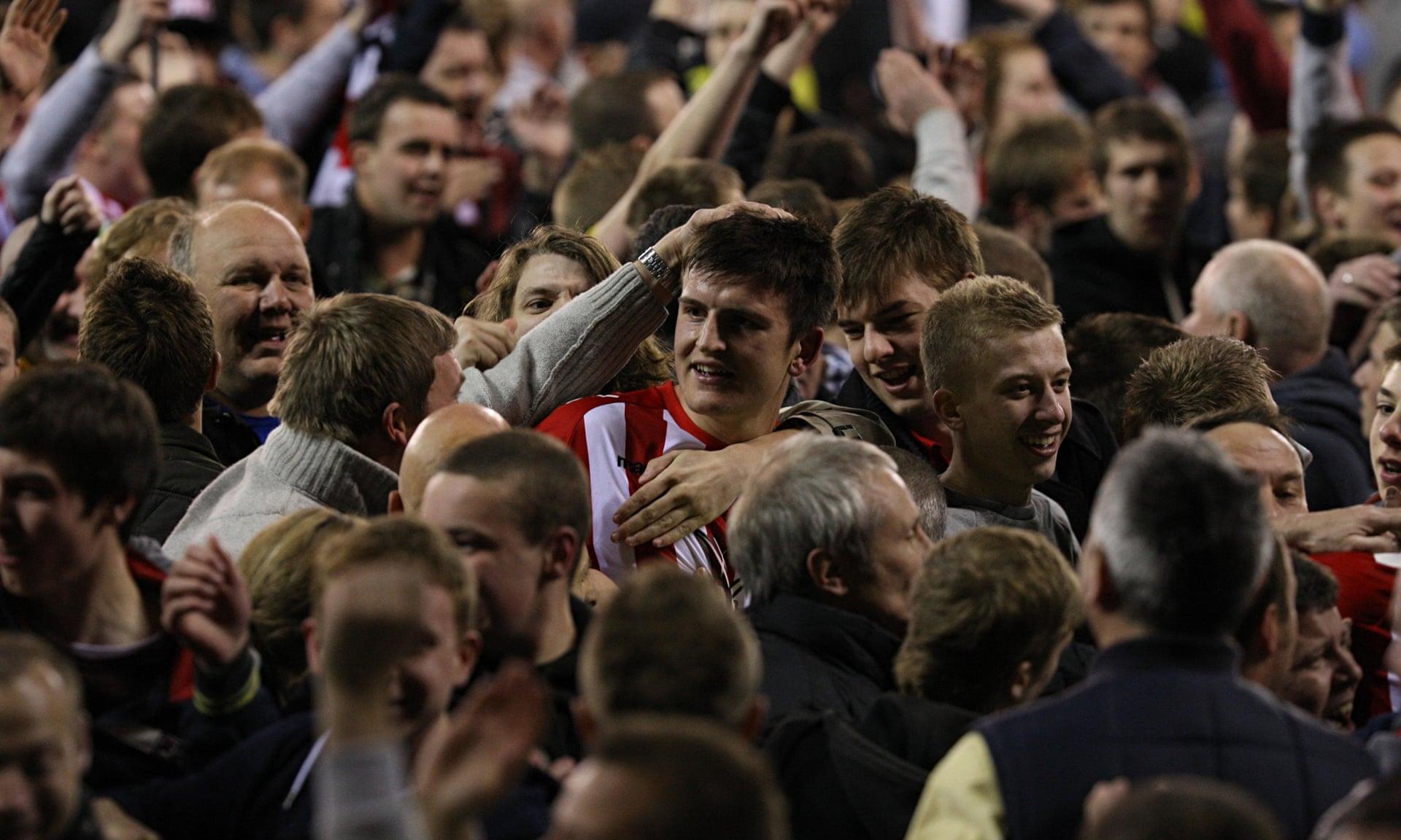 道路坎坷 道路坎坷